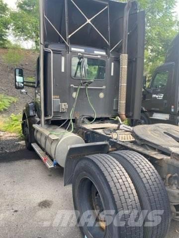 Kenworth T680 Sattelzugmaschinen
