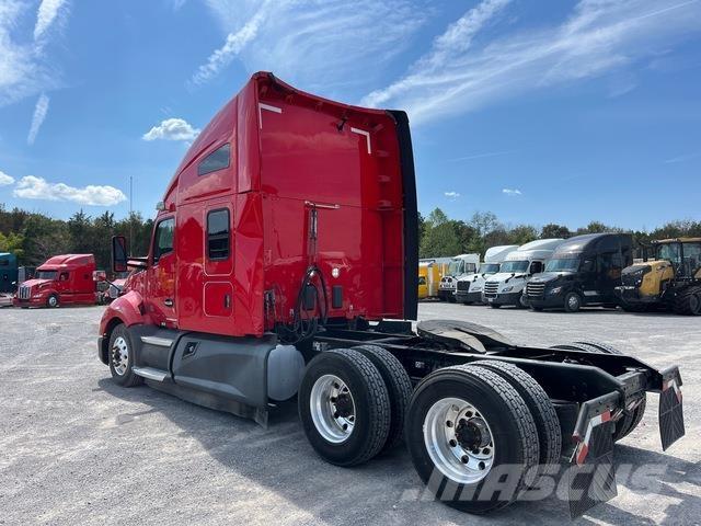 Kenworth T680 Sattelzugmaschinen