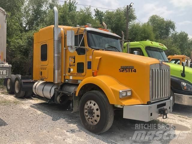 Kenworth T800 Sattelzugmaschinen