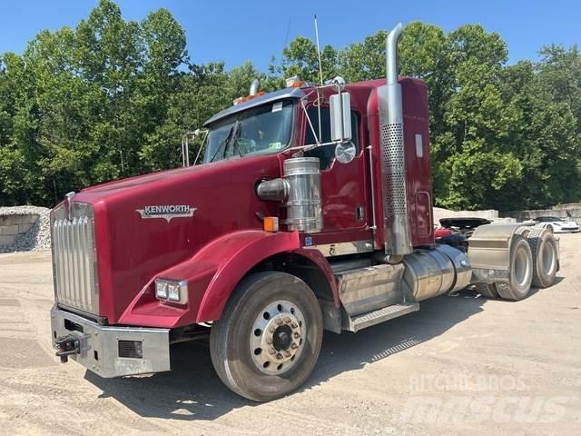 Kenworth T800 Sattelzugmaschinen
