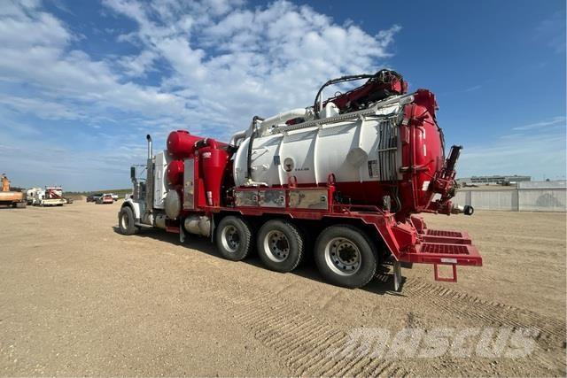 Kenworth T800 Raupenbagger