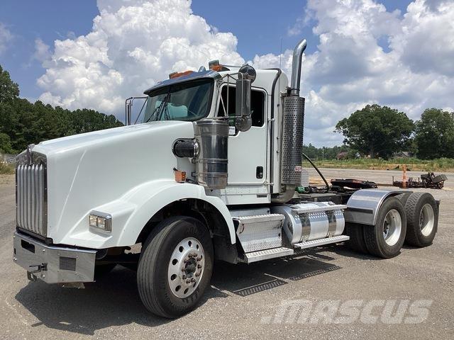 Kenworth T800 Sattelzugmaschinen