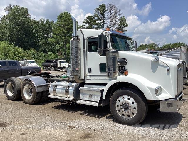 Kenworth T800 Sattelzugmaschinen