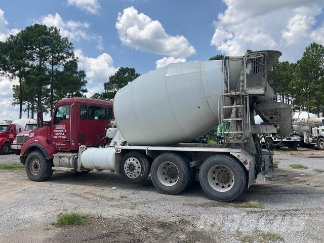 Kenworth T880 Andere Fahrzeuge