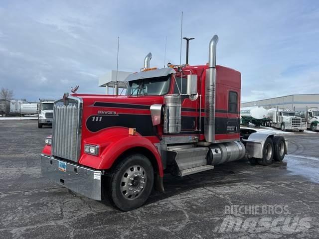 Kenworth W900 Sattelzugmaschinen