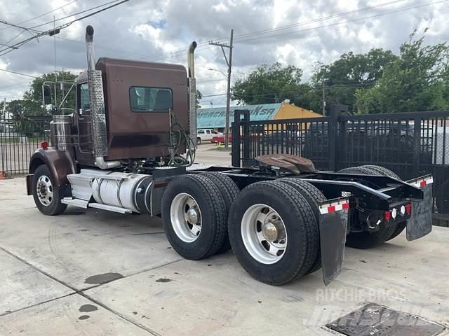 Kenworth W900 Sattelzugmaschinen
