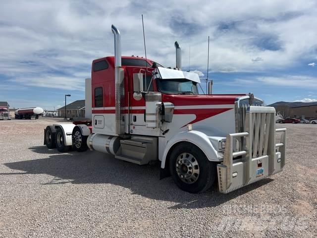 Kenworth W900 Sattelzugmaschinen