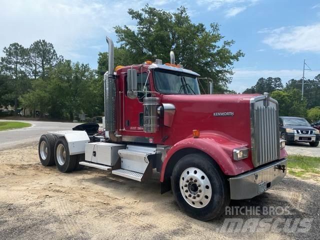 Kenworth W900 Sattelzugmaschinen