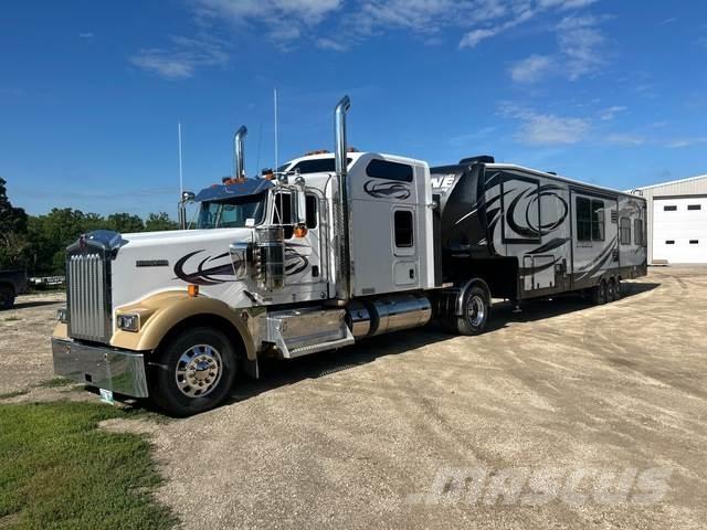 Kenworth W900 Sattelzugmaschinen
