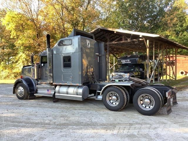 Kenworth W900 Sattelzugmaschinen