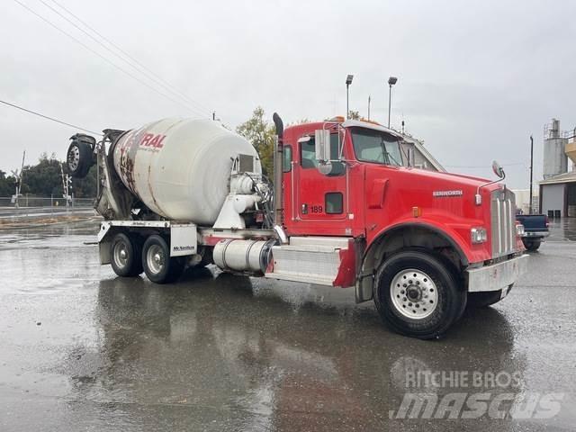 Kenworth W900B Andere Fahrzeuge