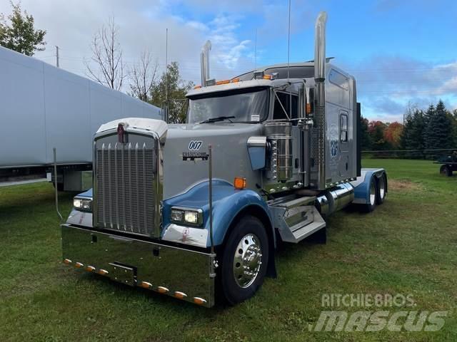 Kenworth W900L Sattelzugmaschinen