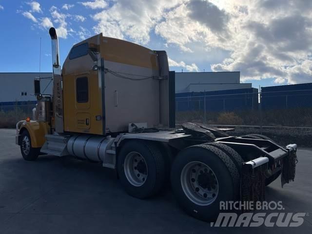 Kenworth W900L Sattelzugmaschinen