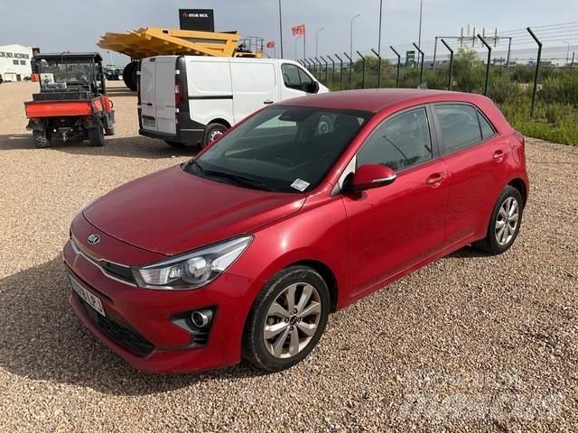 Kia Rio PKWs