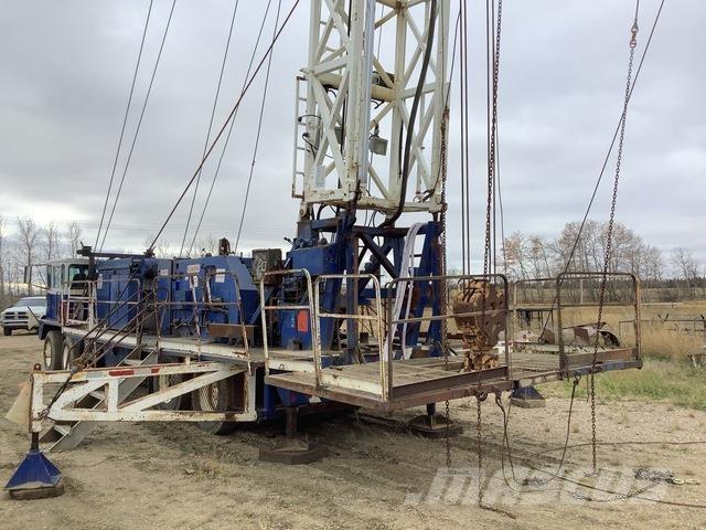  Kin-Rig NJX Fahrzeug mit mobiler Bohranlage