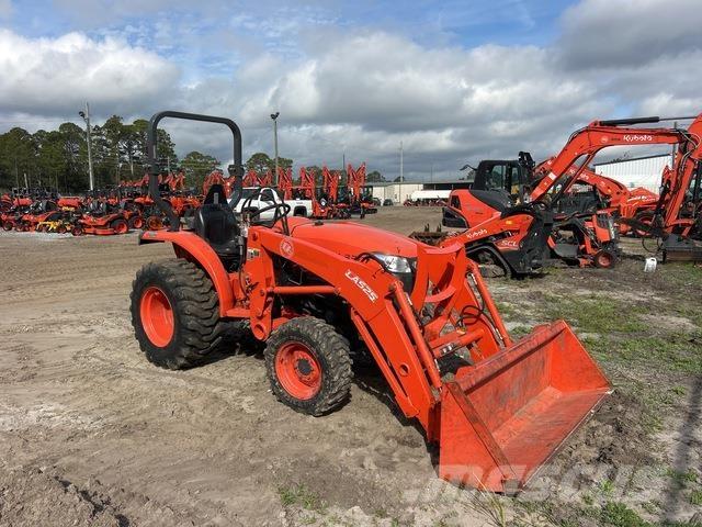 Kubota L3301DT Kleintraktoren
