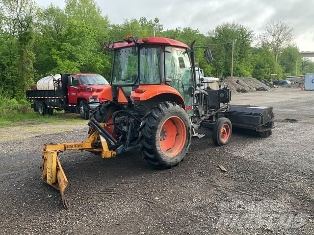 Kubota M5040 Innenraumkehrmaschinen