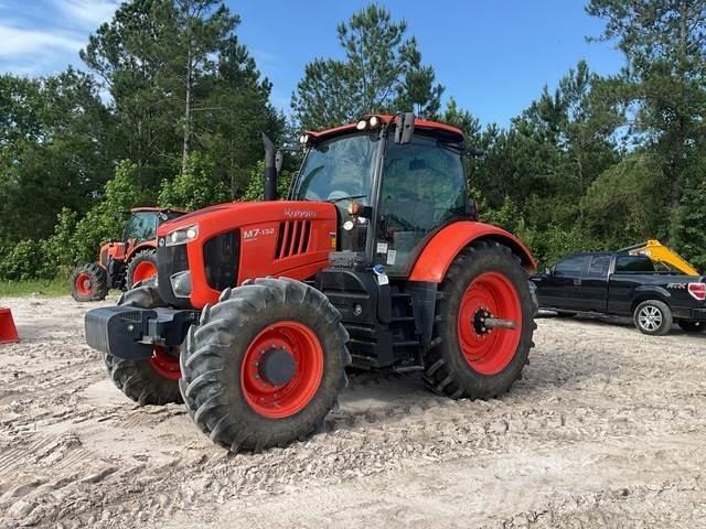 Kubota M7-132D Traktoren