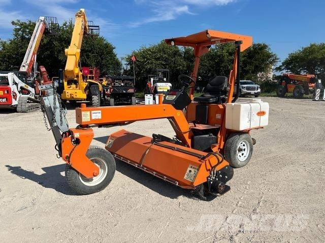  Lay Mor SM300 Innenraumkehrmaschinen