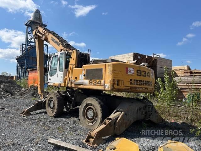 Liebherr A934C Materialumschlag