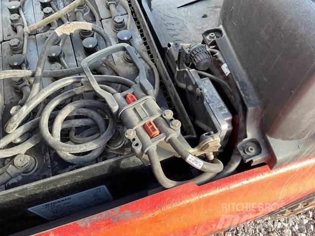 Linde E16C Sonstige Baumaschinen