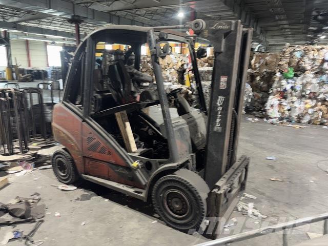 Linde H30T Sonstige Baumaschinen