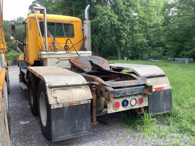 Mack 600 Sattelzugmaschinen