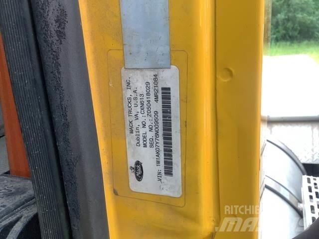 Mack 600 Sattelzugmaschinen