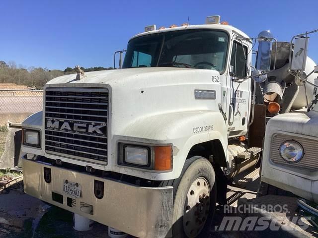 Mack CH613 Sattelzugmaschinen