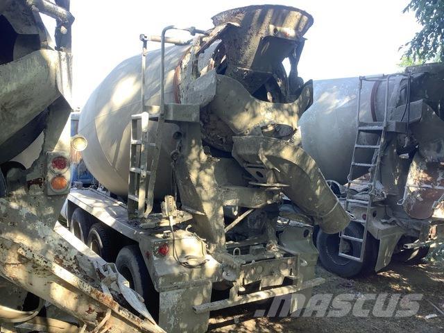 Mack CTP713 Andere Fahrzeuge