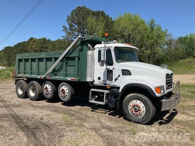 Mack CV713 Kipper