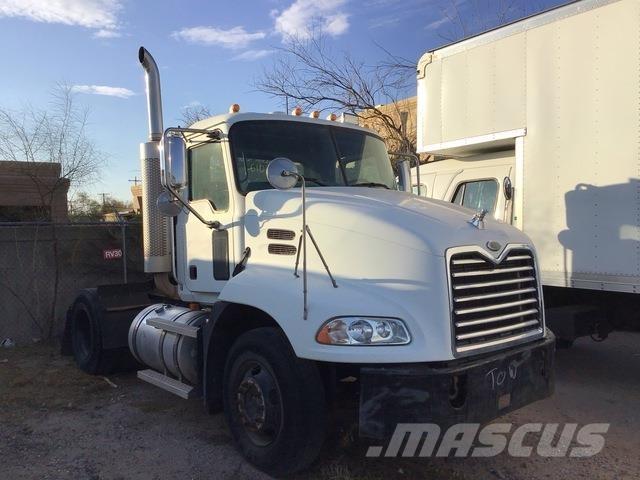 Mack CXN612 Sattelzugmaschinen