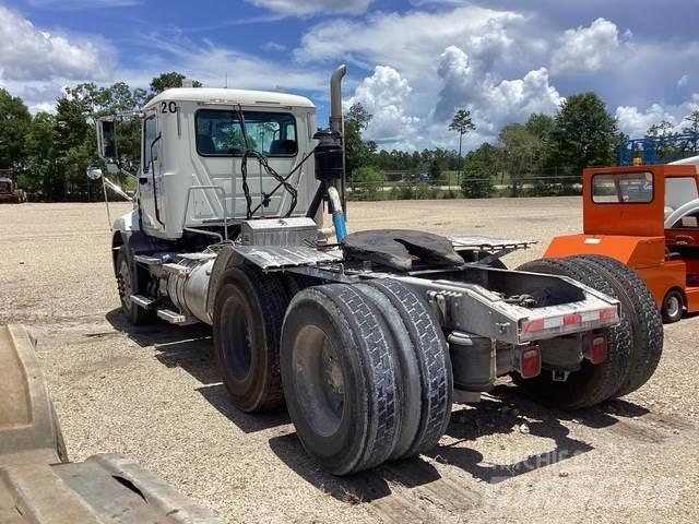 Mack CXU613 Sattelzugmaschinen