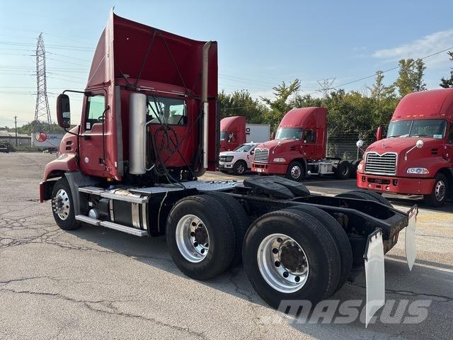 Mack CXU613 Sattelzugmaschinen