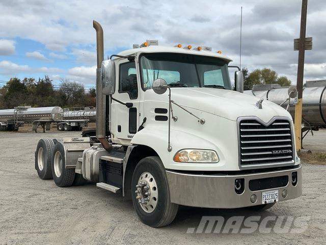 Mack CXU613 Sattelzugmaschinen