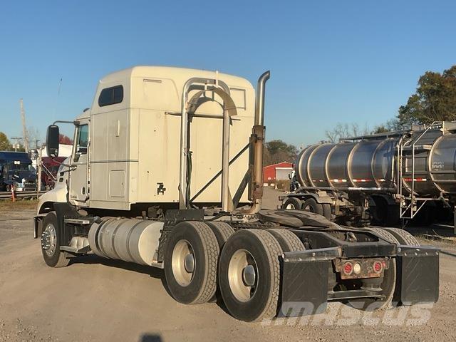 Mack CXU613 Sattelzugmaschinen