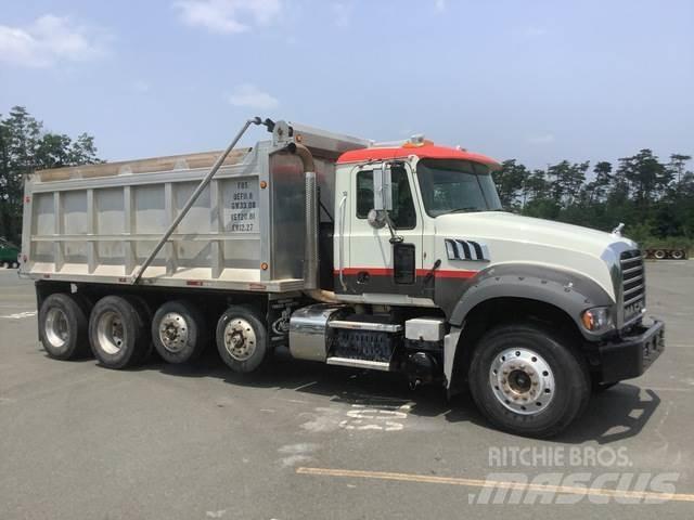 Mack GU713 Kipper