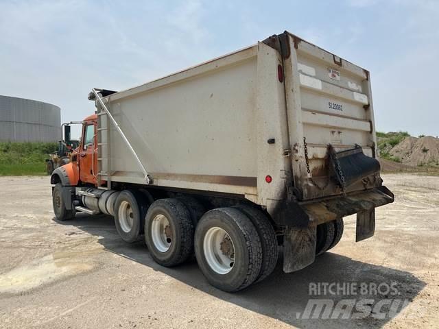 Mack GU713 Kipper