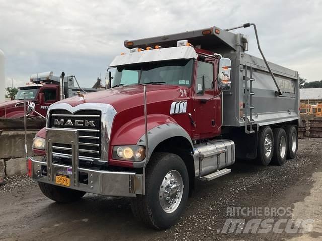 Mack GU713 Kipper