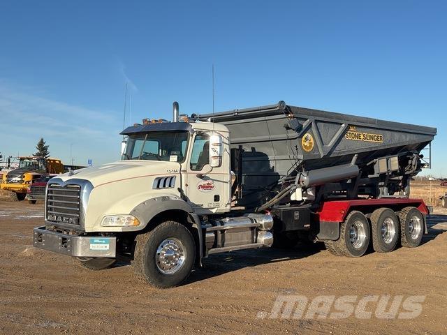 Mack GU814 Betonsteinmaschinen