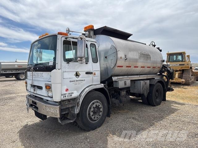 Mack MS Beton-Mischfahrzeuge