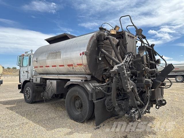 Mack MS Beton-Mischfahrzeuge