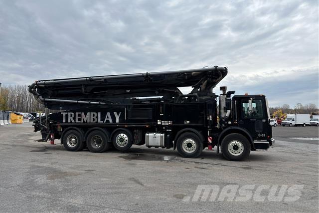 Mack TE84 Betonpumpen