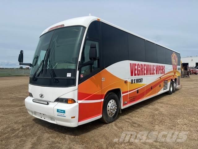 MCI J4500 Minibusse