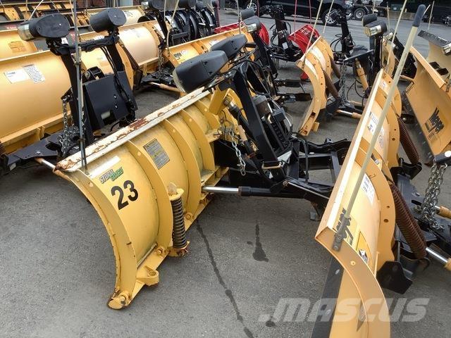 Meyer LP-8.0 Schneeschilde und -pflüge