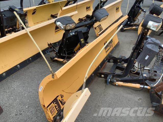 Meyer LP-9.0 Schneeschilde und -pflüge