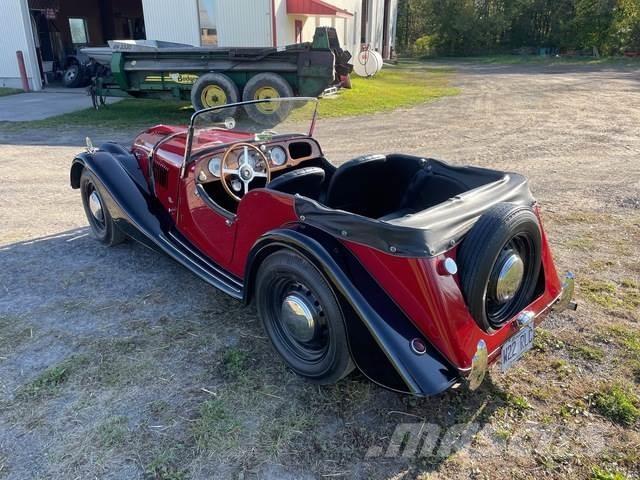 Morgan Plus 4 PKWs