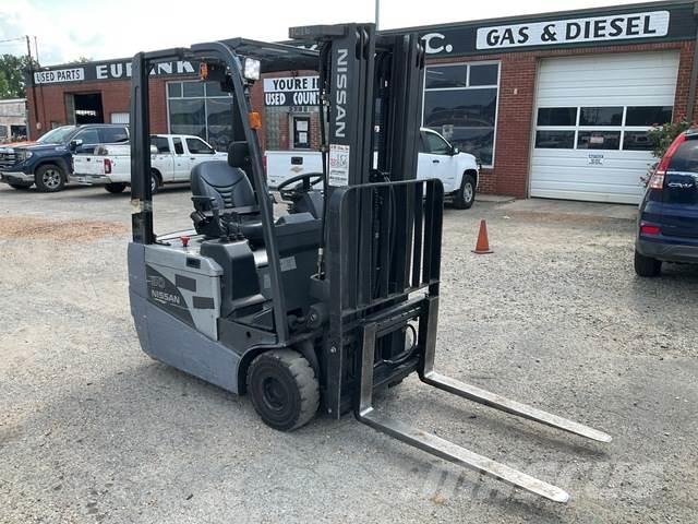 Nissan 1N1L15Y Elektro Stapler