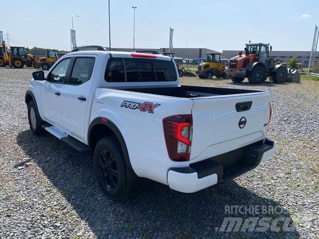 Nissan Navara Andere Transporter