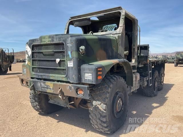 Oshkosh  Kastenaufbau